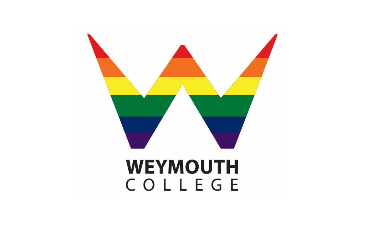 PrideWeymouth's tweet photo. Working away behind the scenes on so many exciting things #PrideByTheSeaside #Parade #StudentCommitee #OpenAirCinema #Festival #LineUp #Sponsorship #FoodStalls #ChildrensEntertainment #DogShow #OffcialLaunch #DragFest #DragCompetition #OfficialAfterParty & #Suprises β€οΈπβ€οΈ https://t.co/CcGQO7vvvk