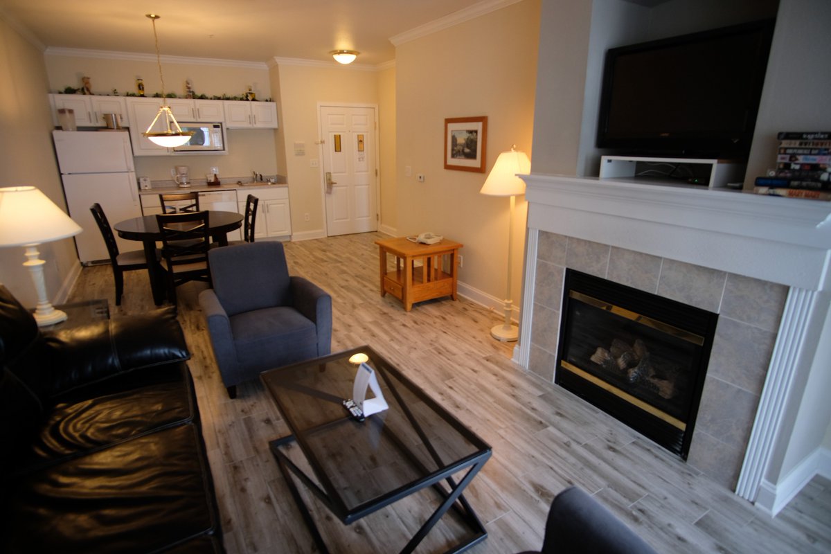 Delavan Lake Resort tweet media