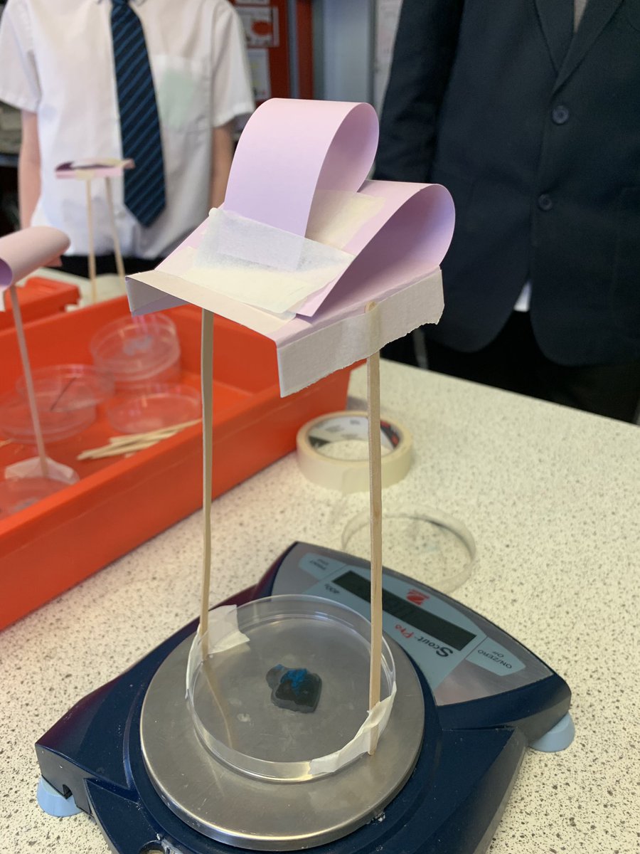 tlesphysics's tweet photo. Today science club investigated aerofoil designs to produce the most lift. Congratulations to our winner, Sienna! @longeatonschool @TLES_Brainiacs https://t.co/p0OvK56hix