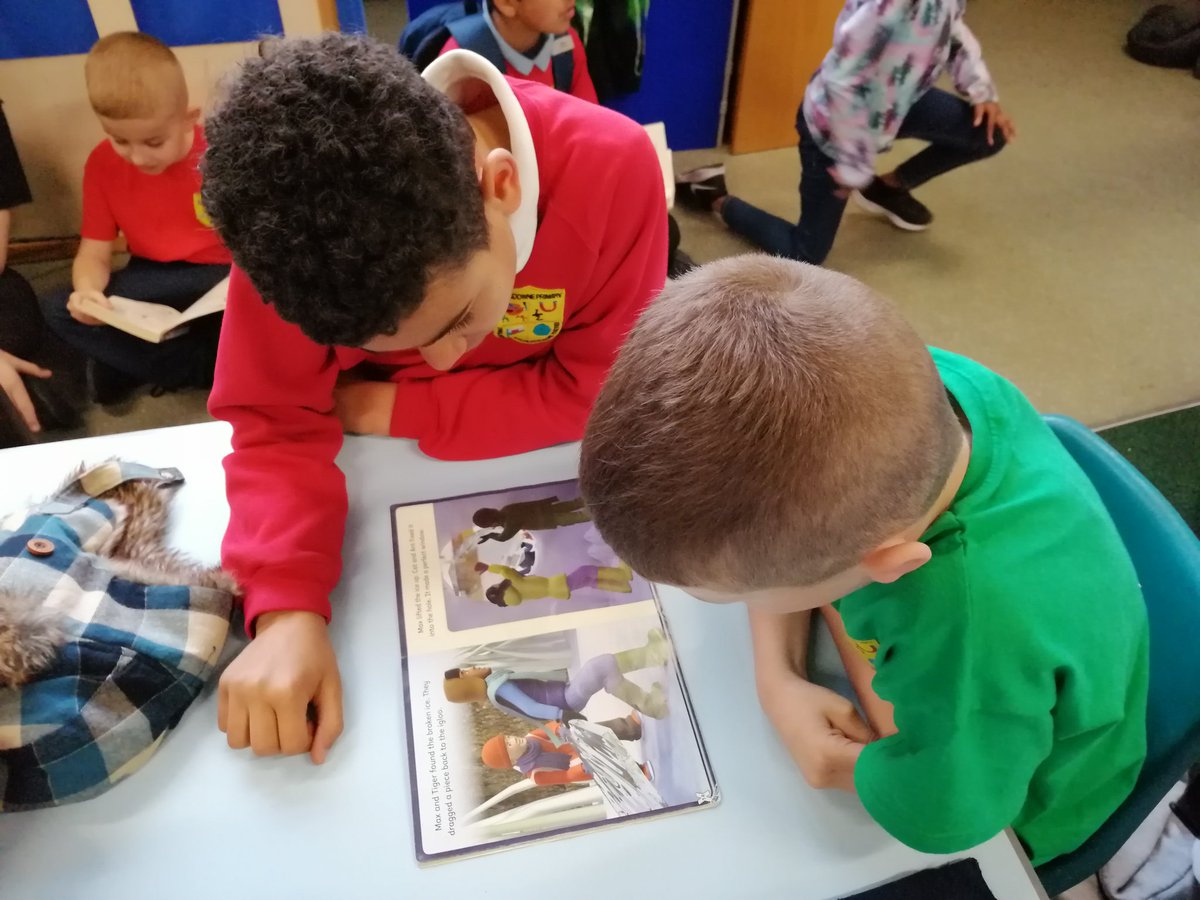 We are sharing a story with <a href="/BButler_LPS/">Ivy Class</a>! <a href="/WorldBookDayUK/">World Book Day UK 📚</a> #ShareaStory #WBD <a href="/LansdownePS/">Lansdowne Primary</a>