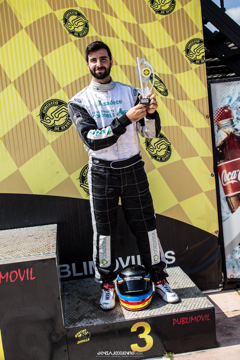 AgroTeamKarting's tweet photo. Este domingo se disputó otro GP del campeonato de Kartingaso en la que participaron nuestros pilotos, @emiliojgs74 @PakitoMaestre y #CGRoady . Después de una carrera complicada, solo uno de los nuestros pudo subir al podio. Carreron de los 3!! https://t.co/AZ1rHBWaUh