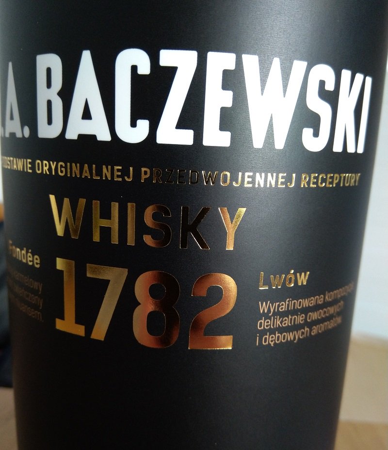 SJABT34's tweet photo. Jakiś czas temu pojawiła się poprawiona whisky od Baczewskiego.
Smakosze powiadają, że kiepska. Jutro sam popróbuję żeby nie polegać na zdaniu innych. ☺️🥃🍾🍹
#Lwów #Baczewski #whisky https://t.co/y26aUPsLZF