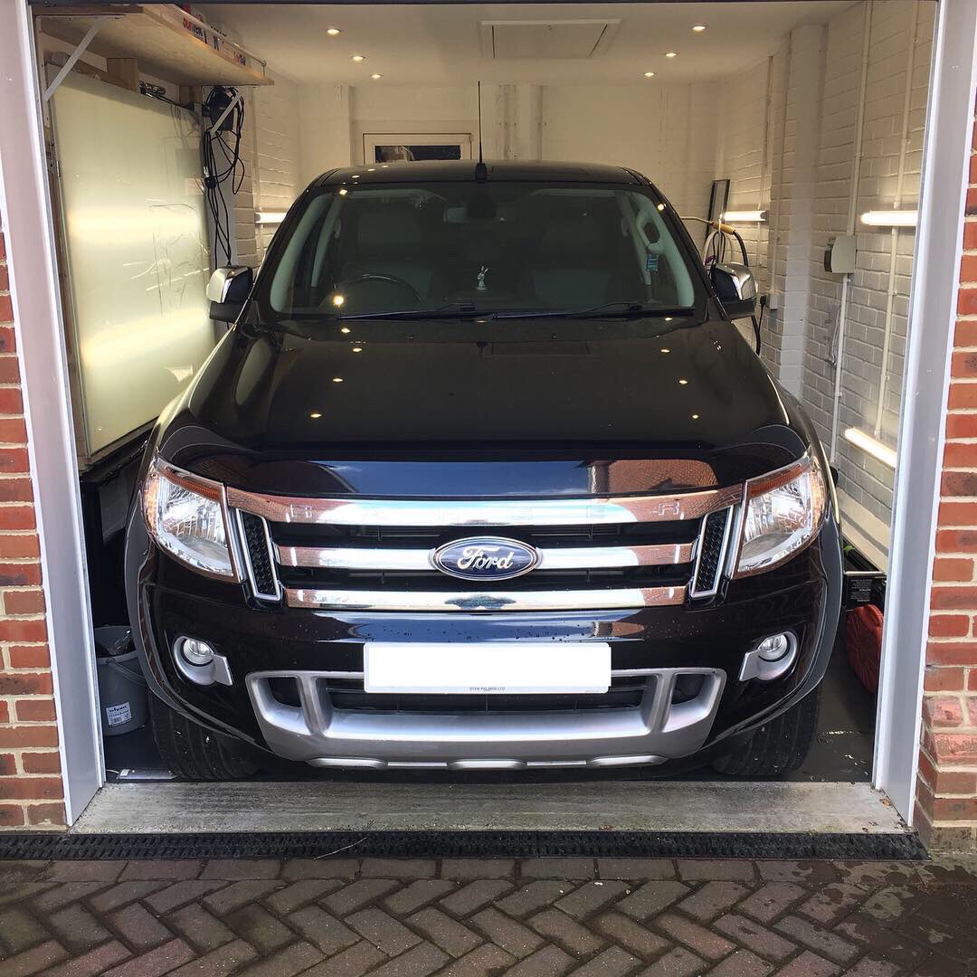 jonnynoh's tweet photo. Not gonna lie, I thought that was going to be a nightmare. Biggest car I’ve had in my tiny little garage so far. So big I couldn’t shut the door! Came in for some 5% Global QDP. Turned out great 👍🏻 https://t.co/7Ddx5JqQ5k