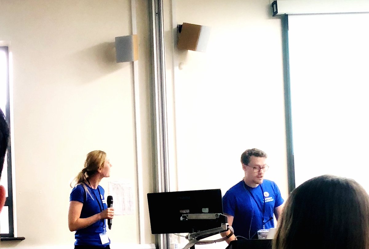 Thankyou <a href="/Codemobileuk/">CodeMobile</a> for an awesome few days. Great talks and really enjoyed talking for the first time with <a href="/conniereinhold1/">Connie Reinholdsson</a> Amazed people came up after with great feedback. Makes all the work worth it, thank you all, hopefully see you again soon 🤓
#codemobileuk #AndroidDev