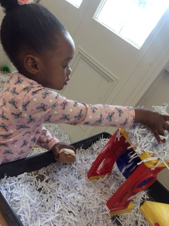 awjsearlyyears's tweet photo. Ladybirds have had so much fun in the shredded paper today. It made so much mess which was so much fun!
#lookslikesnow #shreddedpaper #lotsofmess #somuchfun https://t.co/NyPXPvd1Tq
