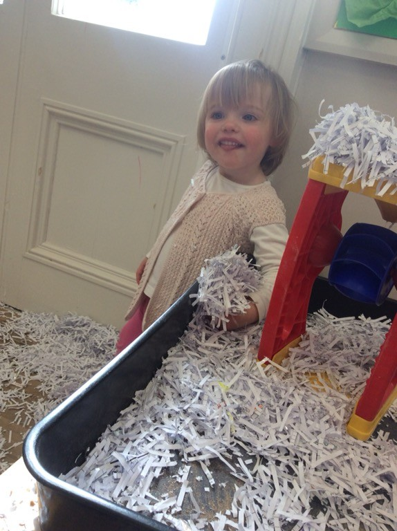 awjsearlyyears's tweet photo. Ladybirds have had so much fun in the shredded paper today. It made so much mess which was so much fun!
#lookslikesnow #shreddedpaper #lotsofmess #somuchfun https://t.co/NyPXPvd1Tq