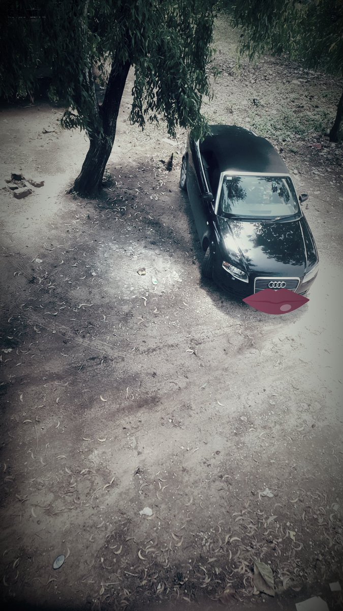 tutla7's tweet photo. #PichaZaSimu #Audi4 https://t.co/7iZxGqTyaf