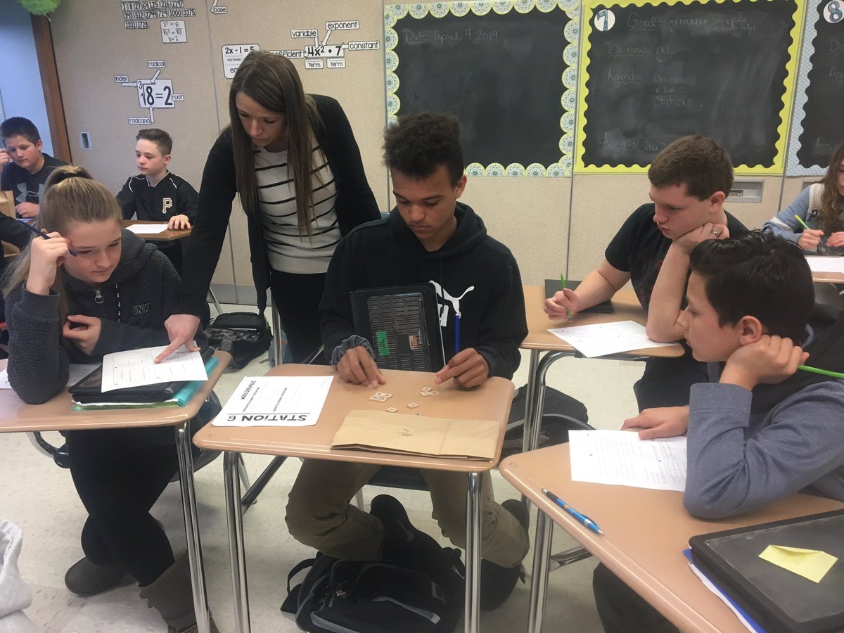 arynfreels's tweet photo. Experimental verses theoretical probability stations. https://t.co/r8qzWMOYHc