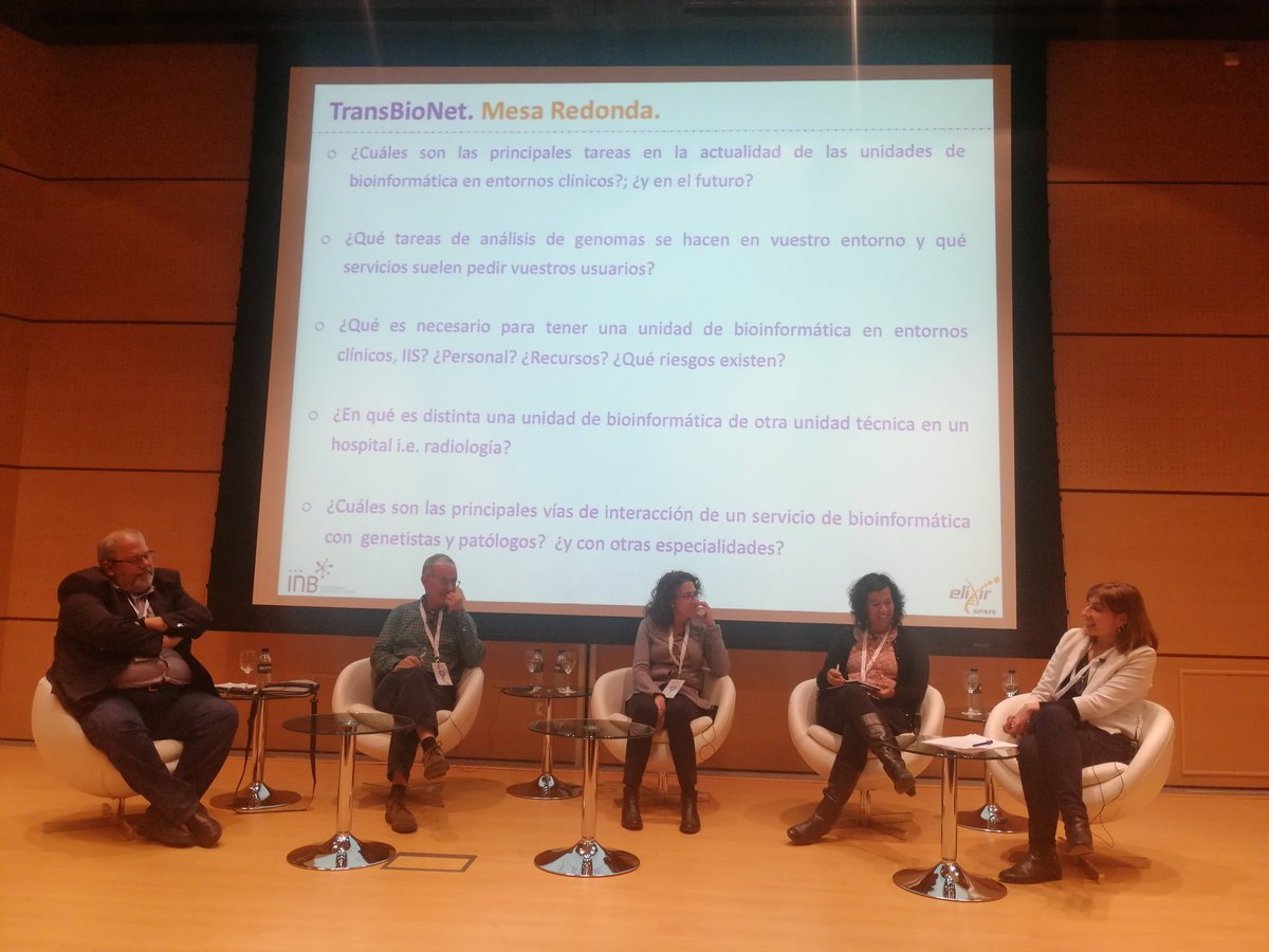 alabarga's tweet photo. Precision medicine vs Genomics medicine, what's the role of #bioinformatics? #transbionet round table @ONCONET_SUDOE https://t.co/J2db4wcZ6w