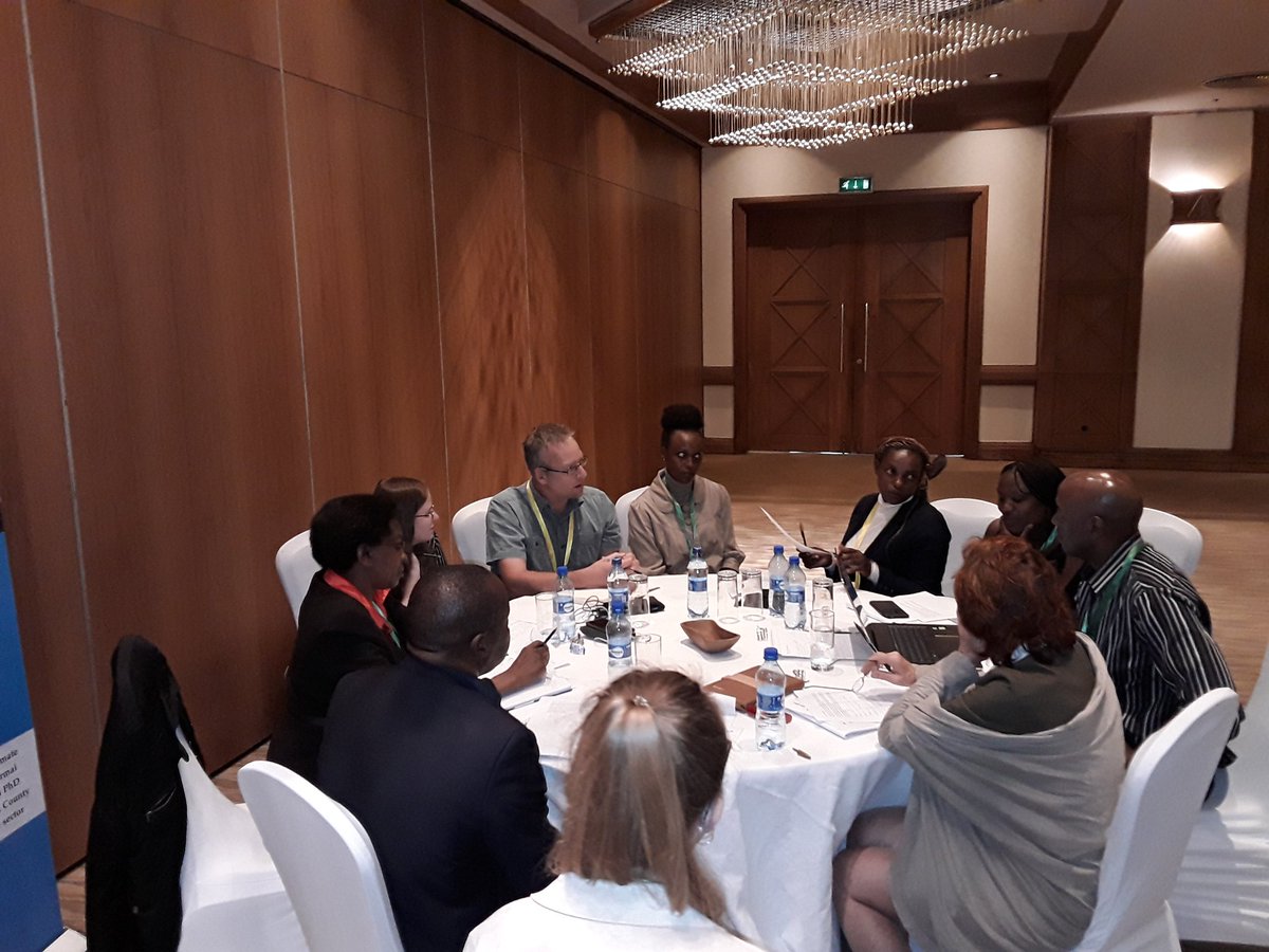 ACC_Africa's tweet photo. Participants break into groups to deliberate on priority areas for research and engagement within the @devcorridors project: Biodiversity, water, capacity building, decision making and stakeholder engagement. #DevCorridorsKE https://t.co/5Srgnj2JWO