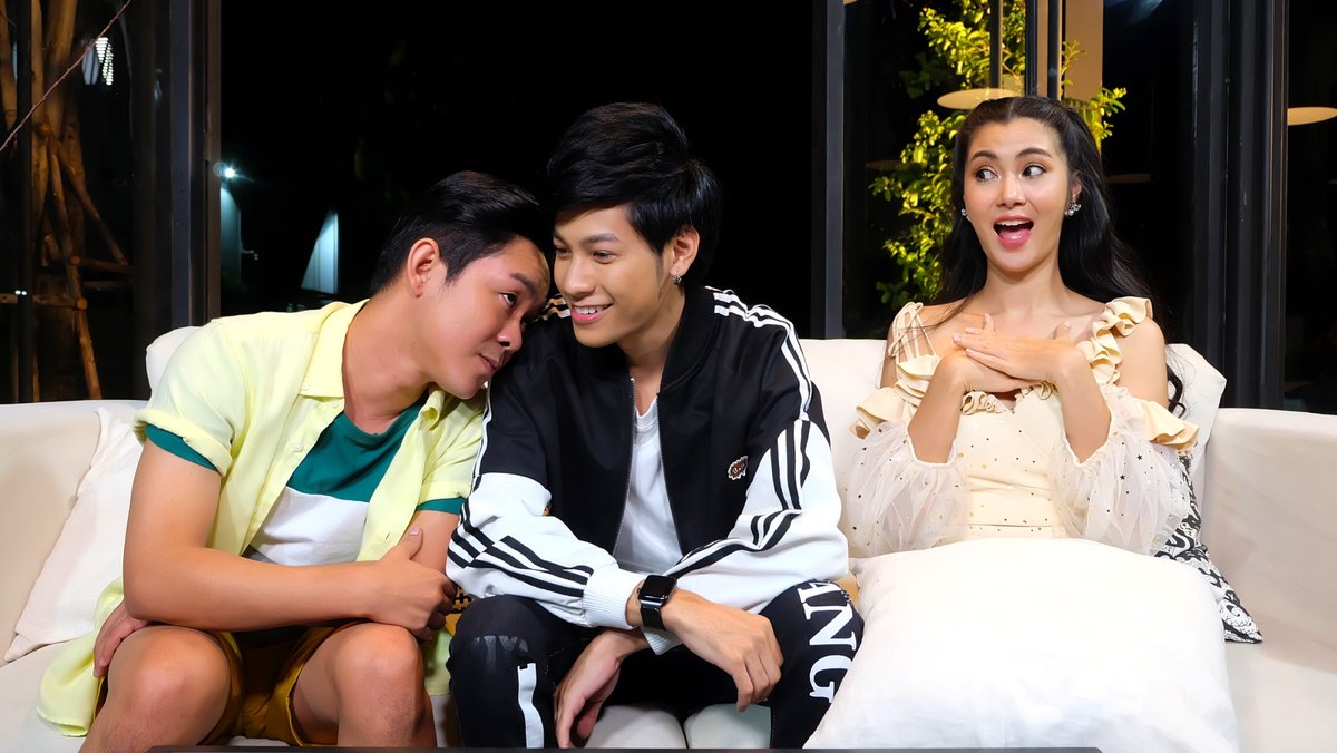 raberdkrua's tweet photo. ใครอยากชิมฝีมือการทำอาหารของ 💖"สิงโต"💖บ้างจ๊ะ ใส่ความน่ารักสดใสอร่อยทั้งจานเลย💟💟 ติดตามได้ใน #ระเบิดครัว เสาร์นี้ 13:45 น. ช่อง3SD ช่อง28 นะ 😍😍😍💞

@stjinx_maya @jokesocool @jaja_primrata 
#singtoprachaya #brajaojoke #jajaprimrata https://t.co/f5D6xV9BGO