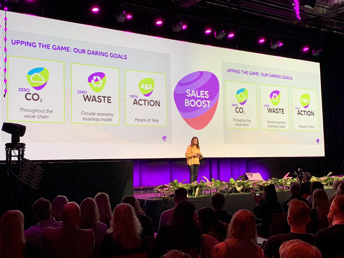 RobinStromsten's tweet photo. Maria inspirerar våra bästa säljare om våra häftiga hållbarhetsmål på @TeliaSverige och @TeliaCompany ♻️ #sustainability #daringgoals https://t.co/He7TnsKXJ4