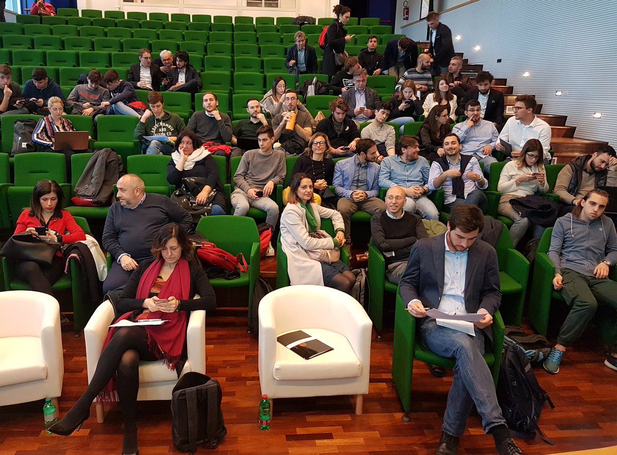 fmdigitale's tweet photo. Mentre proseguono le presentazioni dei #ContestCreativi, la Sala Conferenze si sta pian piano popolando. A breve un nuovo #pitch, quello dei 10 team dell'#Hackathon I giovani talenti della robotica @Invitalia @ScuolaSantAnna @fmdigitale. Dopo 16 ore di lavoro, siamo pronti! https://t.co/yjJwBIvacB