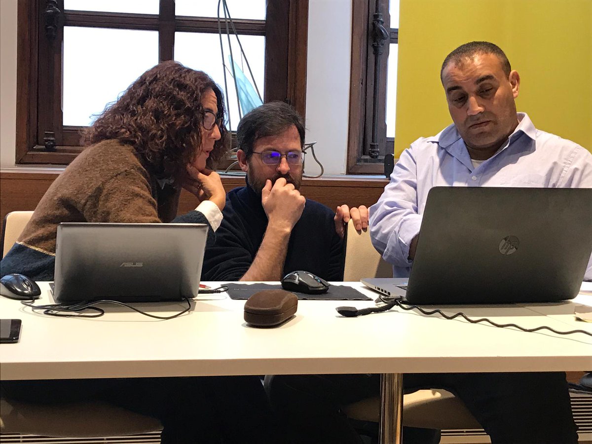 UN_FAO_GFCM's tweet photo. Happening in Sète #France this week at our benchmark session on blackspot #seabream: a good example of cooperation with colleagues from #Morocco & @FAOFish #CopeMed regional project in producing scientific advice for #pagellus bogaraveo in #StraitofGibraltar https://t.co/iXp98P3Kmh