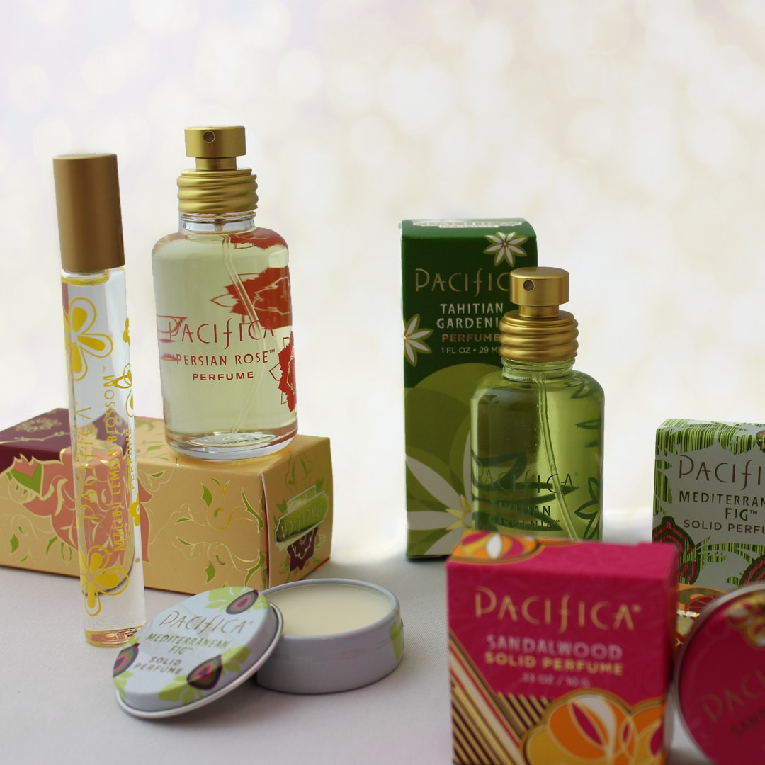 Pacifica_UK's tweet photo. This heady, vintage-inspired blend showcases the sacred Gardenia bloom, a symbol of love, unity, grace &amp; strength. 

It's sweet, smooth &amp; slightly citrusy aroma is reminiscent of Jasmine, Sweet Orange &amp; Tea Leaves. 

https://t.co/iQOEhmu5rl

#Pacifica #CrueltyFree #Vegan #Organic https://t.co/Jwiyp1brCC