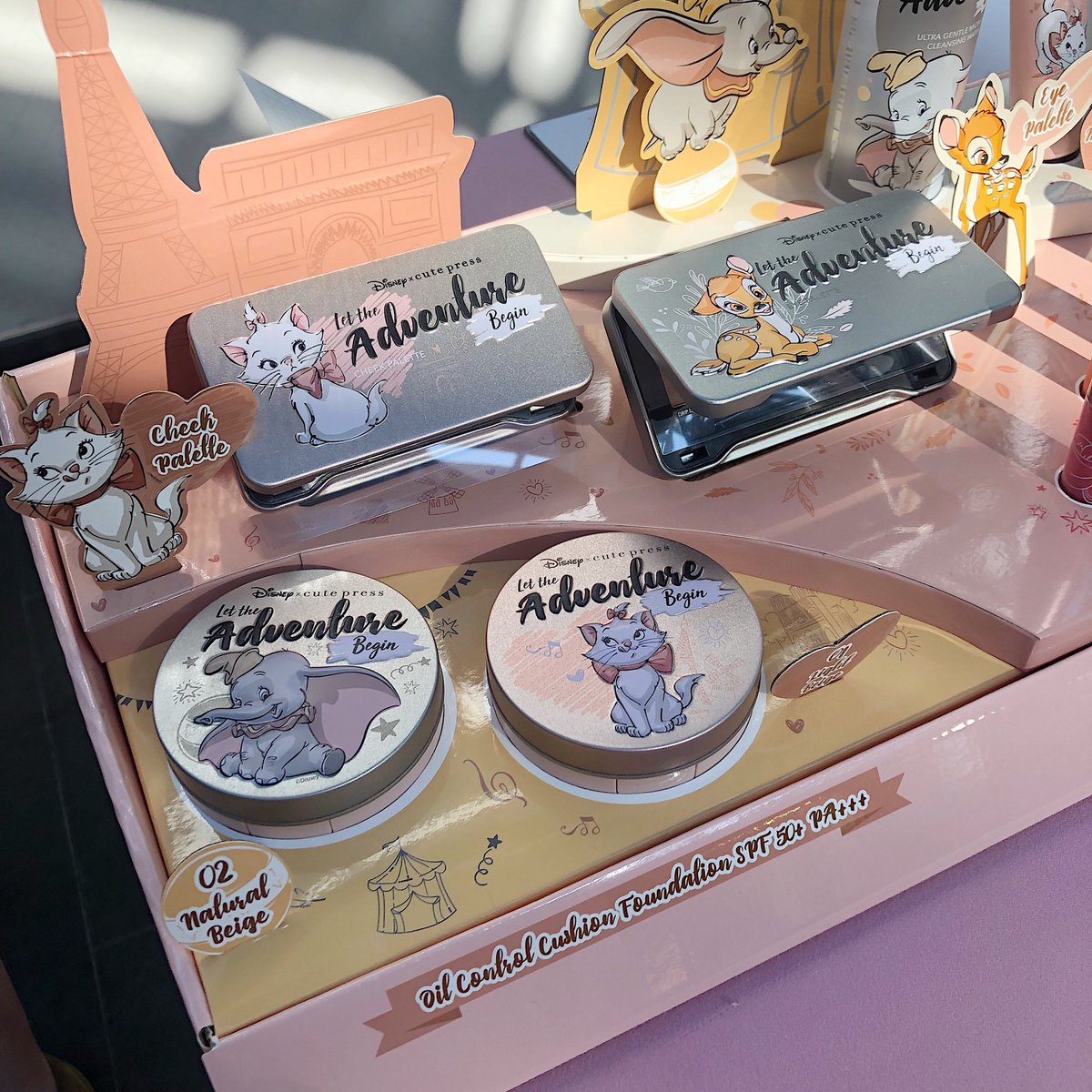 Gopgapreview's tweet photo. กรี๊ดมาก ~ Cutepress x Disney
โคตรน่ารักเลย ฮือ มีทั้งแมวมาลี 
ดัมโบ้ แบมบี้ แล้วก็ 101 Dalmations 
ขอเหมาทั้งคอลเลคชั่น ไว้เดี๋ยวมารีวิวทีละตัว  มีทั้งลิป แป้ง อายแชโดว์พาเลท บลัชออน กระจก��ลีนซิ่ง ครบ

#Cutepress #Lettheadventurebegin
#Disneyxcutepress https://t.co/OWOVJ9qBt6