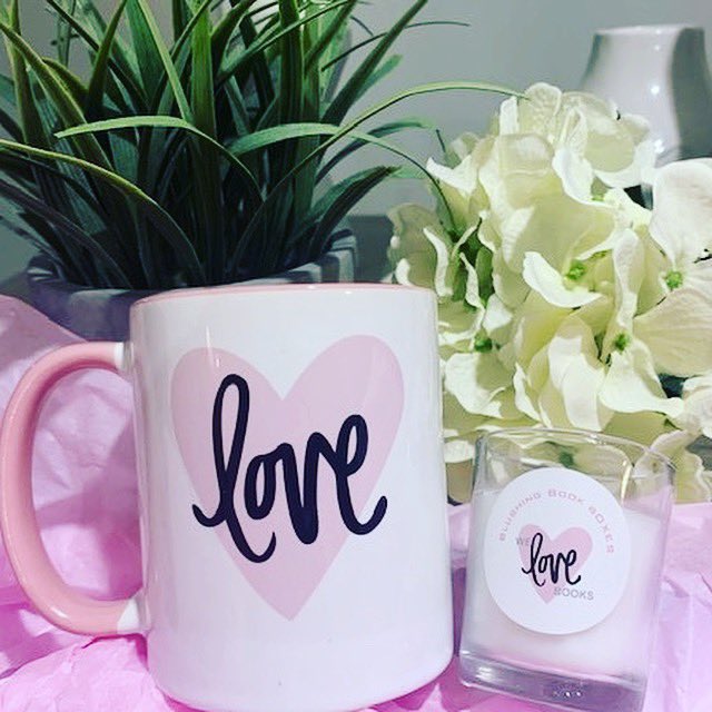 blushbookboxes's tweet photo. Are you looking for the perfect Mother's Day gift or Birthday present?
Our Blushing Bliss Box is the perfect Book Lovers Box with gorgeous products to pamper that special person.

Shop now at https://t.co/wxLA4eorLn https://t.co/snZBNACGwi