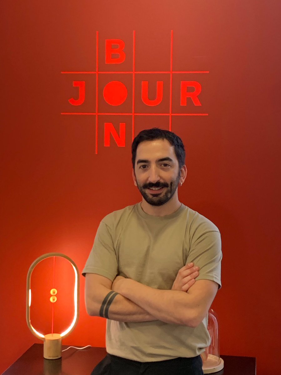 ilovitworklabs's tweet photo. Tout est prêt pour vous accueillir !!
Merci à Jonathan et à toute l’équipe de Generous Branding de nous accompagner sur ce beau projet 
.... Demain on vous dit tout 📢⏰😎 #VousAllezAimerVenirTravailler #Marseille #Joliette #Coworking https://t.co/YJIiArbKAX