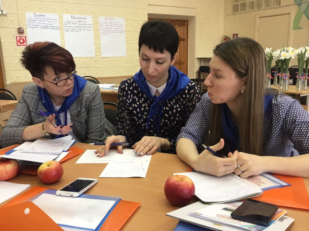 #Лесной #Стажировка2019 #ШколаРосатома Перед стажерами поставили непростую задачу: нужно связать события в едино. Готового ответа нет - придётся хорошенько подумать...
#ИОМ #Маршрутнаясистема