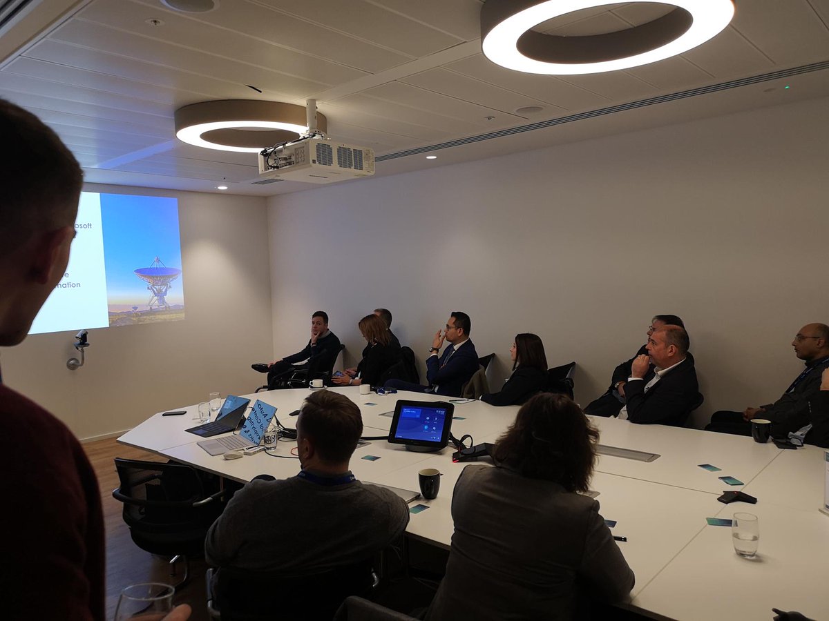 cloud_thing's tweet photo. Everyone's seated and we're underway! #CTHousing #Microsoft #cloudThing #IncrementalTransformation https://t.co/u45rOUsTmV