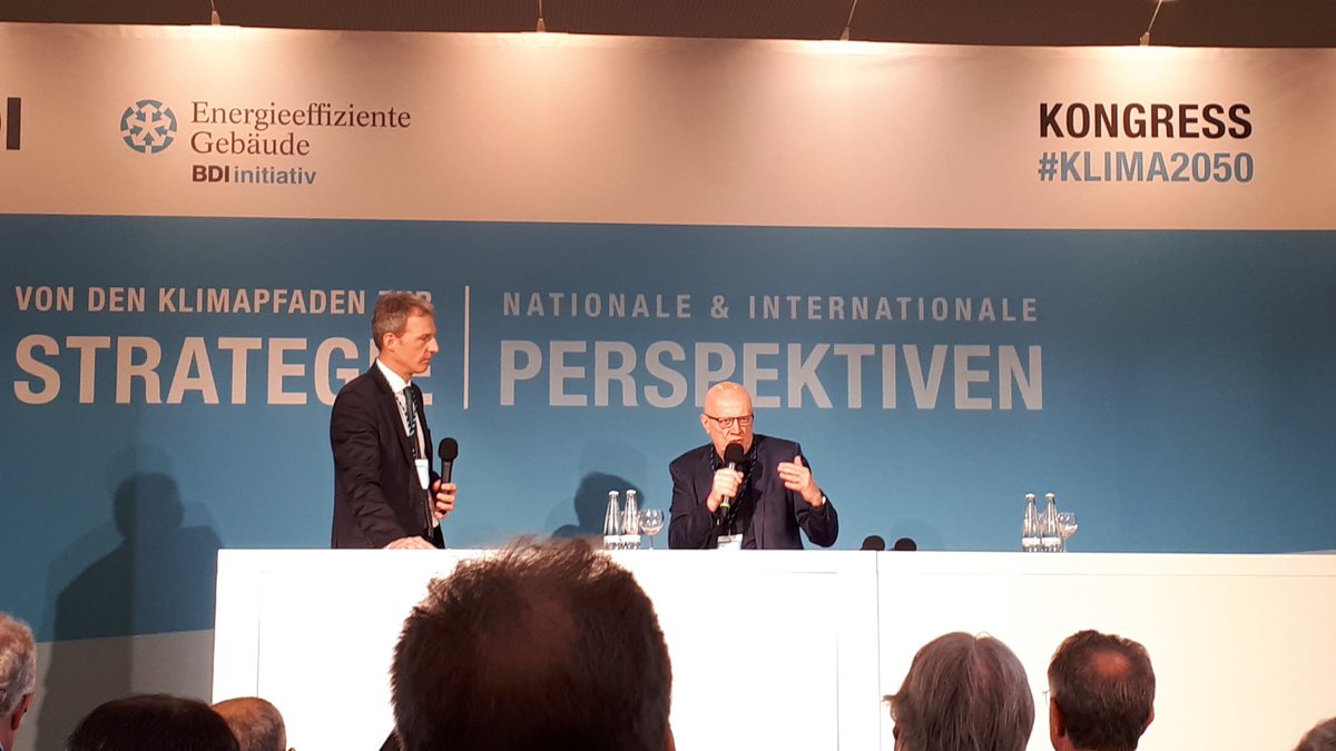 RudigerSenft's tweet photo. Starker Appell von @fuecks an Teilnehmer @Der_BDI #Klima2050 , die Chancen einer "grünen industriellen Revolution" zu sehen. https://t.co/BnGnxHniQr