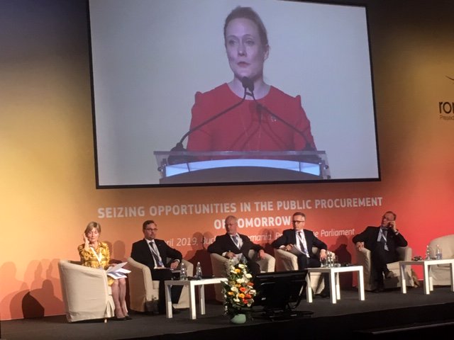EU_Growth's tweet image. At #EUPublicProcurement conference in Bucharest, Signe Lynggaard Madsen, CEO of Denmark's Central Purchasing Body SKI, highlights the need for better data for more efficient public procurement policies.