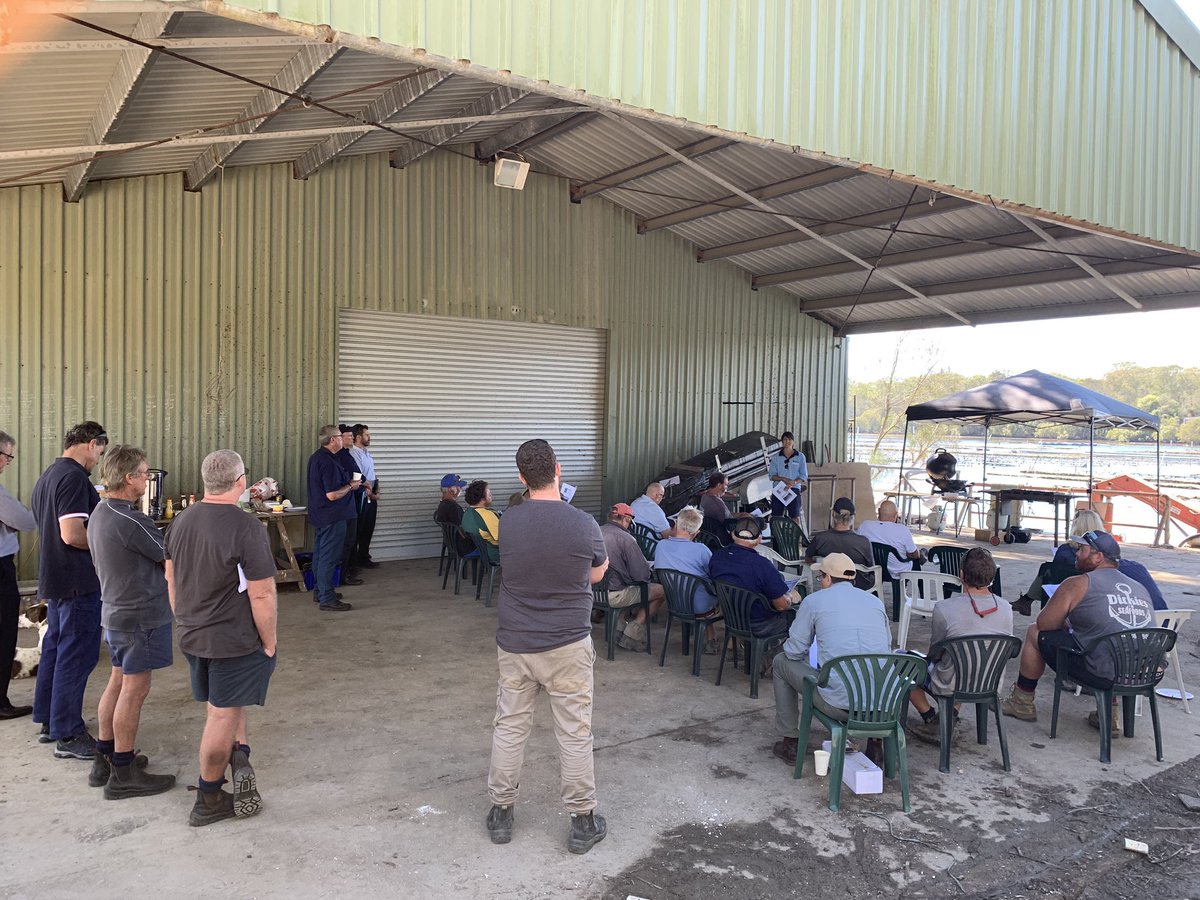 Great turn-out &amp; good weather for the Hastings River oyster farmers shed day #oysterfarmers #hastingsriver #aquaculture #everyonelikessausages <a href="/OceanWatch_OZ/">OceanWatch Australia</a>