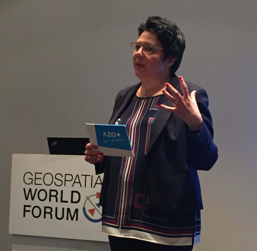 narainananya's tweet image. Daniela Dobreva, @AZO_space, begins the Future of Earth Observation session at #GWF2019. The session will discuss innovations, new paradigm of #EO, and challenges, etc. @geoworldmedia @CopernicusData #GeospatialByDefault #Space