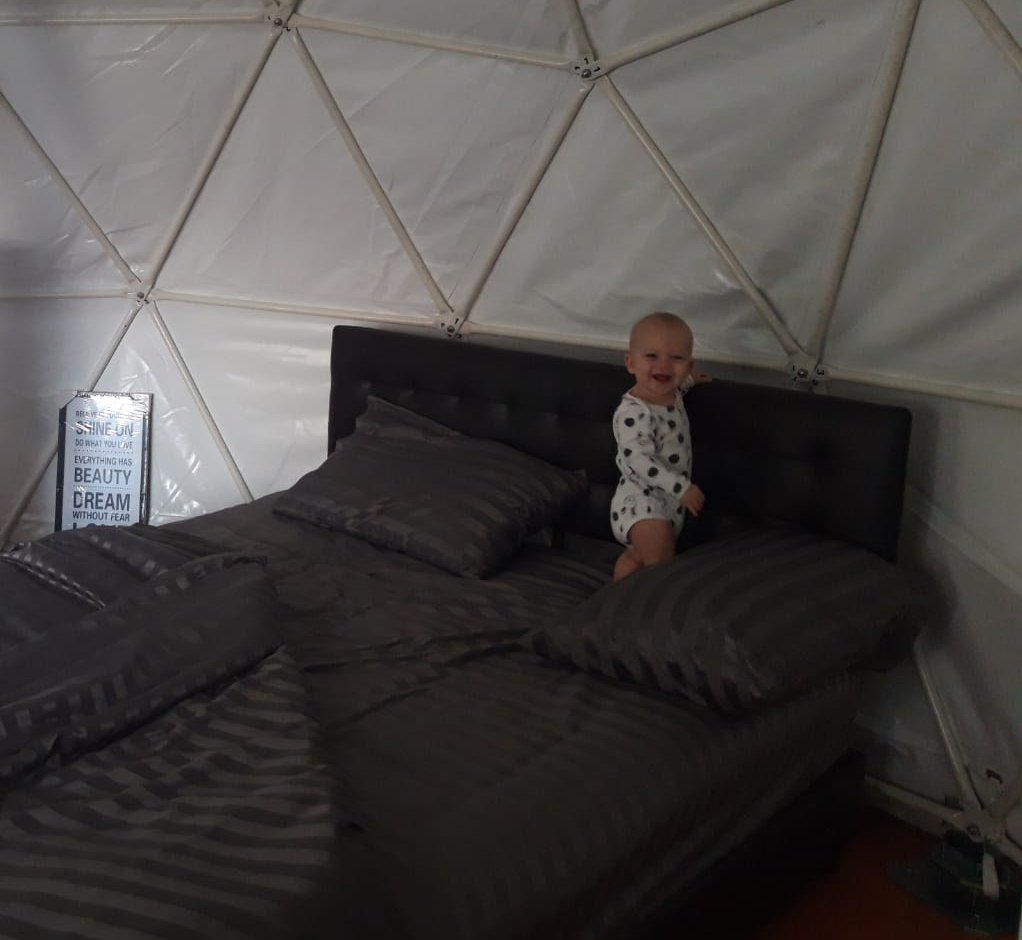 asiadomes's tweet photo. She slept like a baby during her first dome experience last night😀. #asiadomes #newgeneration #glamping #comingsoon #thailand #krabi #familytime #staycation https://t.co/H3L3x8N5WF