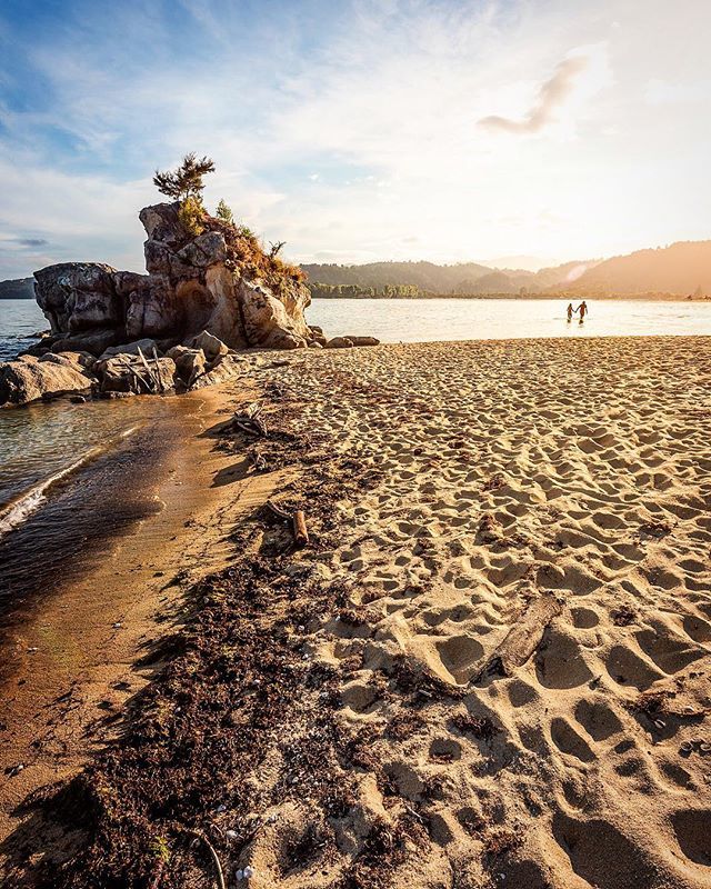 kalebamosphoto's tweet photo. These last few days have got me missing the warmth of summer. 
#winteriscoming
.
.
.
.
#newzealandvacations #newzealandguide #ig_shotz_apr19 #splendid_earth #eclectic_shotz #globeshotz #moodygrams #allbeauty_addiction #nzmustdo #newzealand #destinationnz… https://t.co/PuA86vQ95L https://t.co/iOnn1Ufl0G