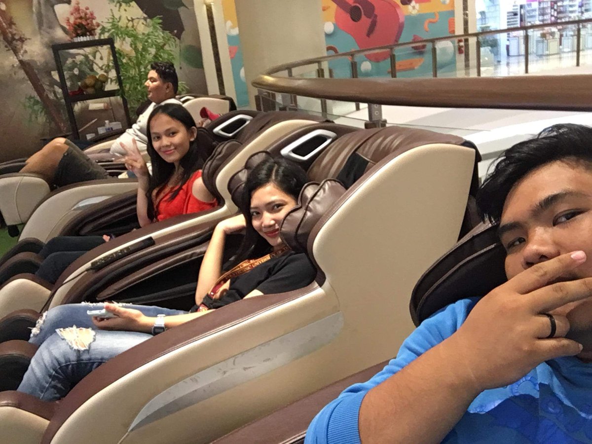miraaaqty's tweet photo. Mapapabalik siguro kami?¿¿ #SayHelloSummer https://t.co/UooI9QrIw2