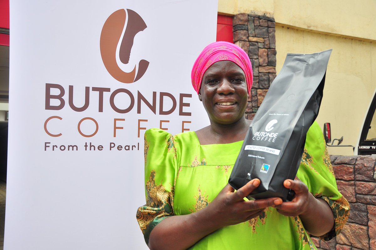 FairtradeECAN's tweet photo. Happening Now : Fairtrade Africa #certified producer @ButondeC launches the first 100% blended, roasted and ground Fairtrade Certified robusta coffee – Butonde Coffee -  in Mbarara, Uganda 
#butondecoffeelaunch #fairtradecoffee https://t.co/SFdErVdEgE