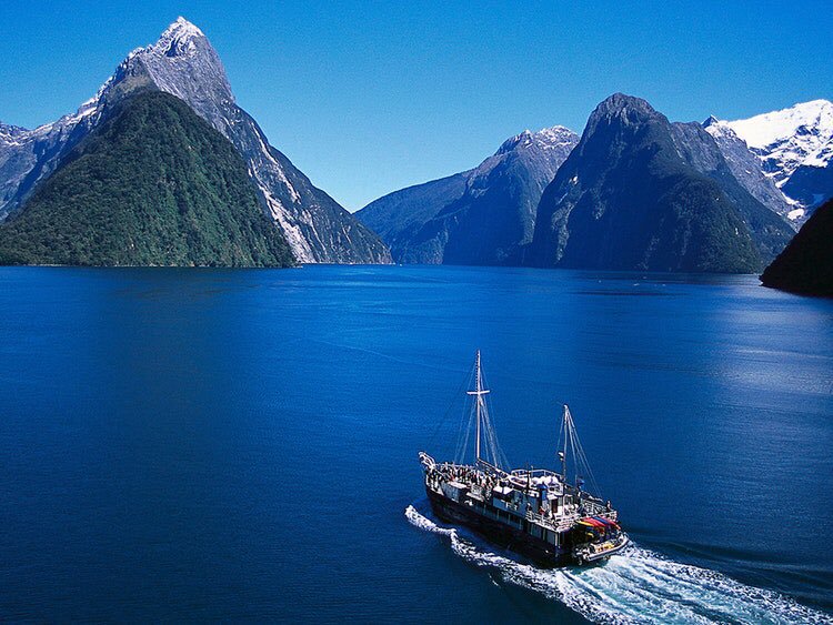 traveltrait's tweet photo. Milford Sound, New Zealand 🇳🇿 https://t.co/BIQDL8Awlk