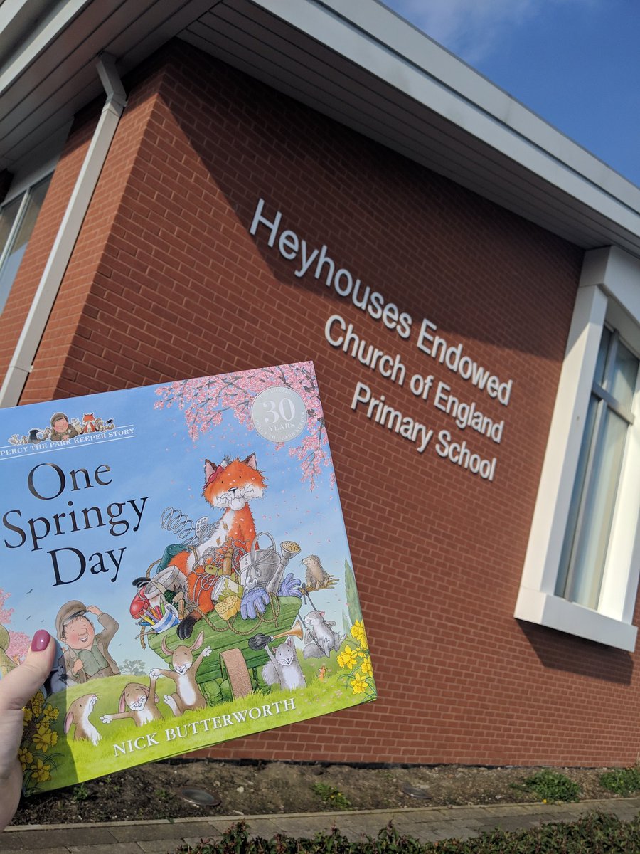 HarperCollinsCh's tweet photo. Here we are at #HeyhousesPrimarySchool on #Day2 of the #OneSpringyDay book tour! A huge thanks to the wonderful staff and children and the booksellers @storytellersinc for helping make such a brilliant event! Off to stop number two! #Percy https://t.co/2LDvntHRYk
