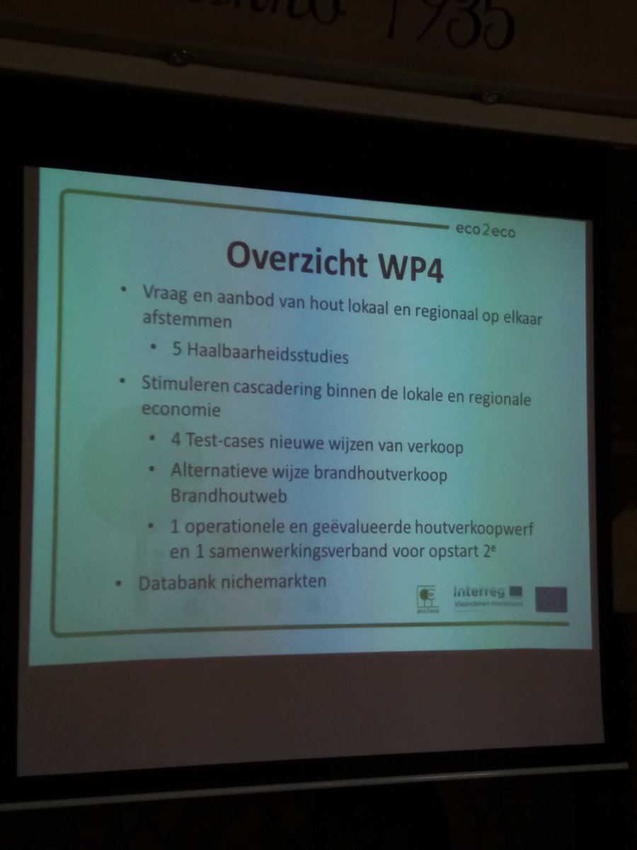 Laatste stop ochtendtour #kennisdageco2eco over vermarkting. Eerst belangrijk om te kijken wat voor hout je hebt dan naar mogelijkheden!  Aandacht voor lokale verkoop (afhankelijk aanwezige industrie) en #cascadering (zo duurzaam mogelijk verwerken) en rentabiliteit totale beheer