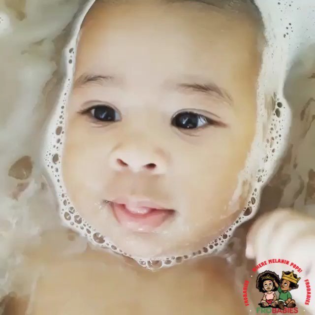 Frobabies's tweet photo. ๐งผSo Fresh & So Clean ๐งผ #Frobabies #sofreshandsoclean #bathtimecutie https://t.co/cLD0TDQnxI https://t.co/AYpwyJAJyA