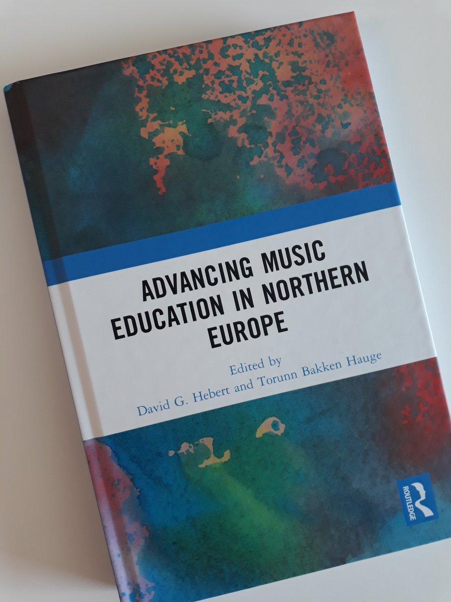 This book tells the story of the Nordic Network for Music Education (NNME) which is a network within #Nordplus and coordinated by @hvl_no. 🇳🇴🇸🇪🇩🇰🇮🇸🇫🇮🇪🇪🇱🇹🇱🇻 Read more about the network: bit.ly/2uL2doN
<a href="/WeAreNordplus/">Nordplus</a> <a href="/nordenen/">Nordic Co-operation</a>