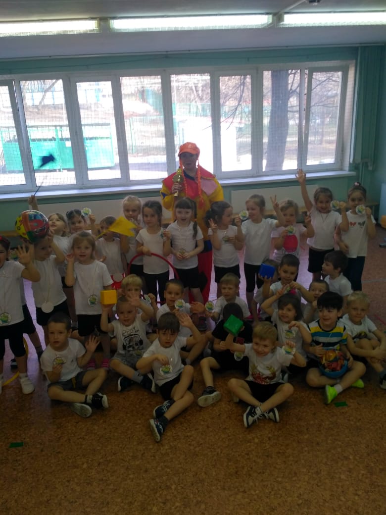 Ekaterina879's tweet photo. Продолжение недели здоровья.  Спортивный досуг в 3 и 6 гр. "Мы здоровью скажем-Да"! https://t.co/IoGocptc3p