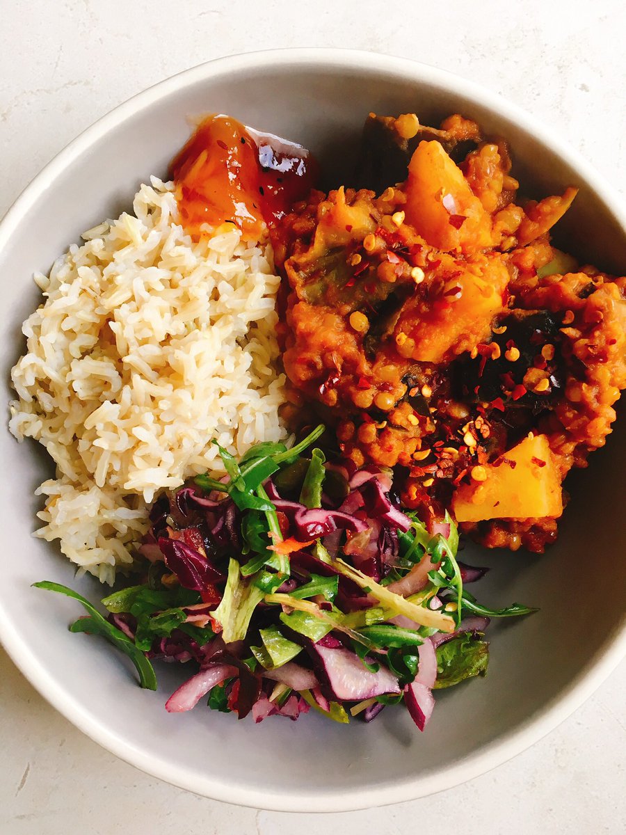 bacefoods's tweet photo. Aubergine 🍆 sweet potato 🍠 &amp; lentil curry.  No ordinary ingredients; white fleshed sweet potato (thank you A De Rai), British-grown olive green lentils from @Hodmedods &amp; spices from @adepiff #veganrecipes #ProudlyNorfolk https://t.co/K94bDRL6XC