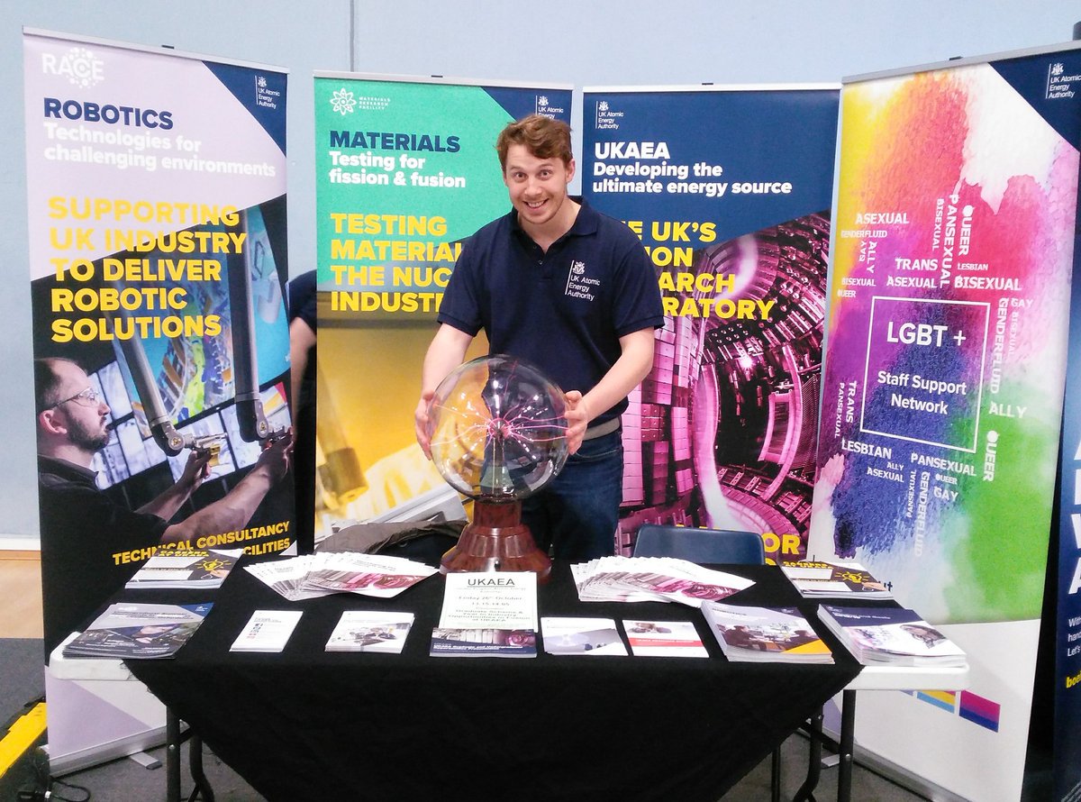 A huge thank you to the #Oxfordshire #Apprenticeship Awards 2019 headline sponsors <a href="/UKAEAApprentice/">UKAEA Apprenticeship</a>  @fusionenergy, we really appreciate all your support! #OAAwards2019