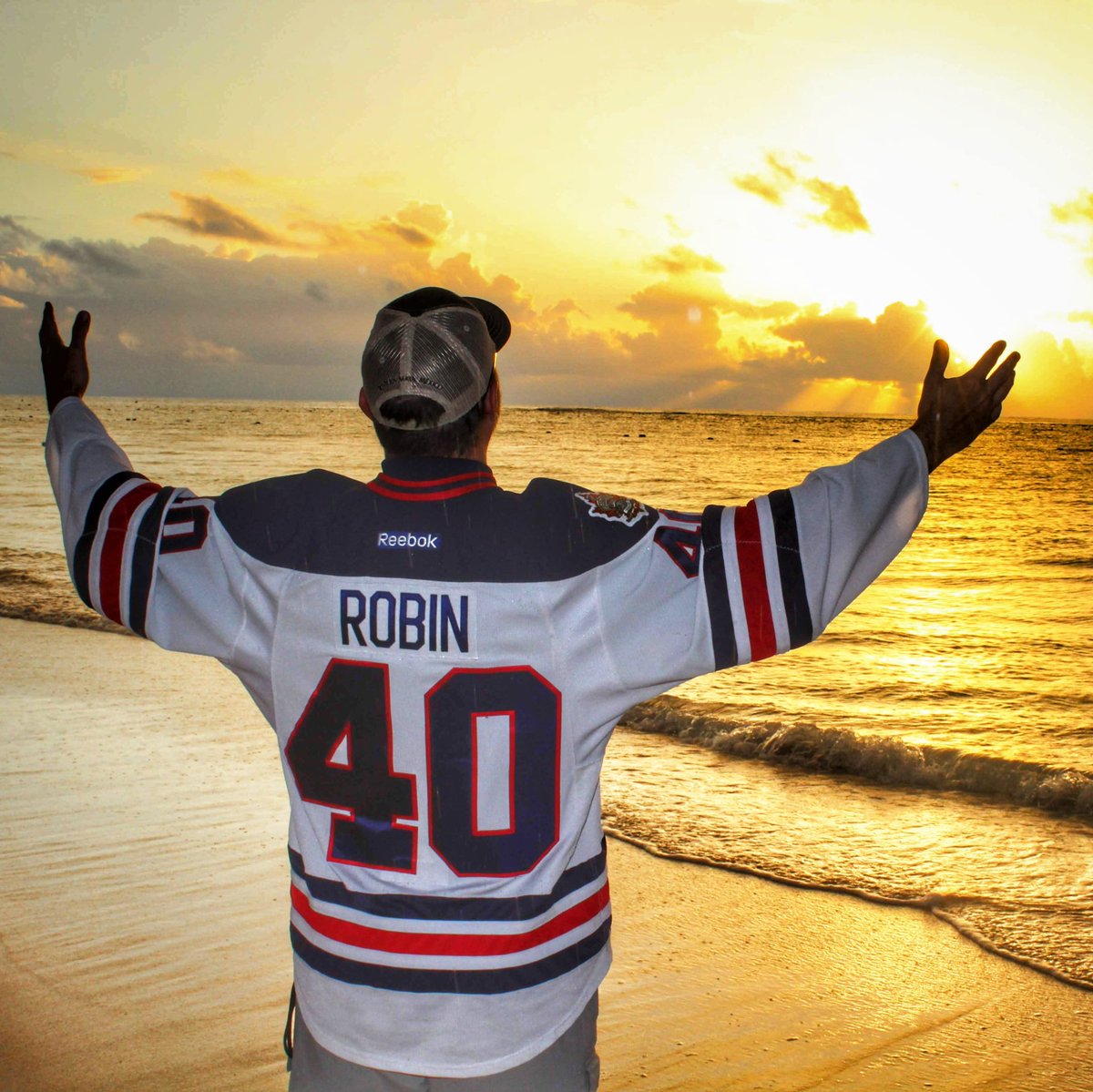 Sabadecade's tweet photo. @VirginRadioWPG @boosterjuice #WhiteoutToWinCONTEST #NHLJets #GoJetsGo
From #Akumal #Mexico to #Winnipeg #Canada
@999BOBFM @ctvwinnipeg
@boosterjuice @VirginRadioWPG
@akumalbayresort https://t.co/1whjXuQaoM