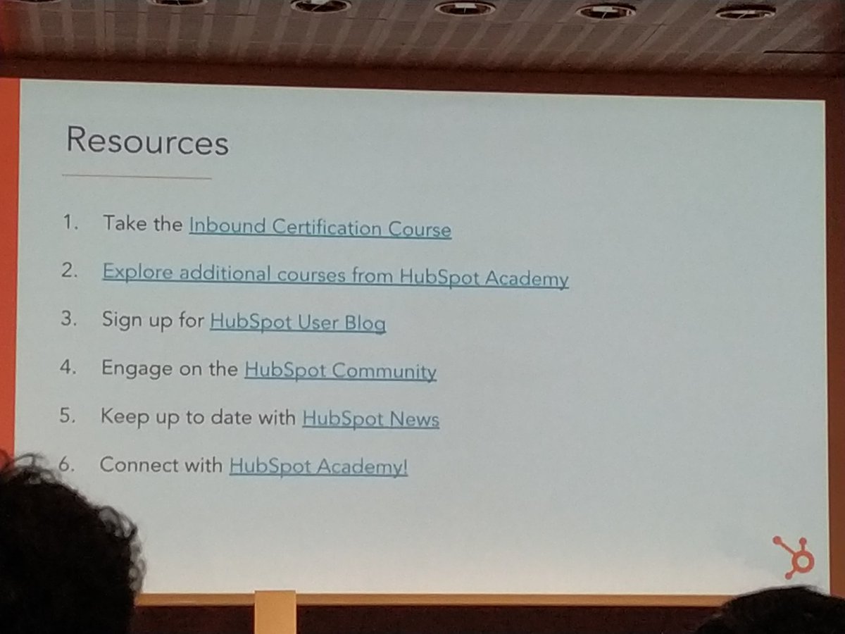 Maria_Barcelona's tweet photo. Compartimos también los recursos de @HubSpotAcademy que ha pasado @ChrisLoDolce en #INLeaders19 porque somos así de majetes. https://t.co/oYs7aVfpCy
