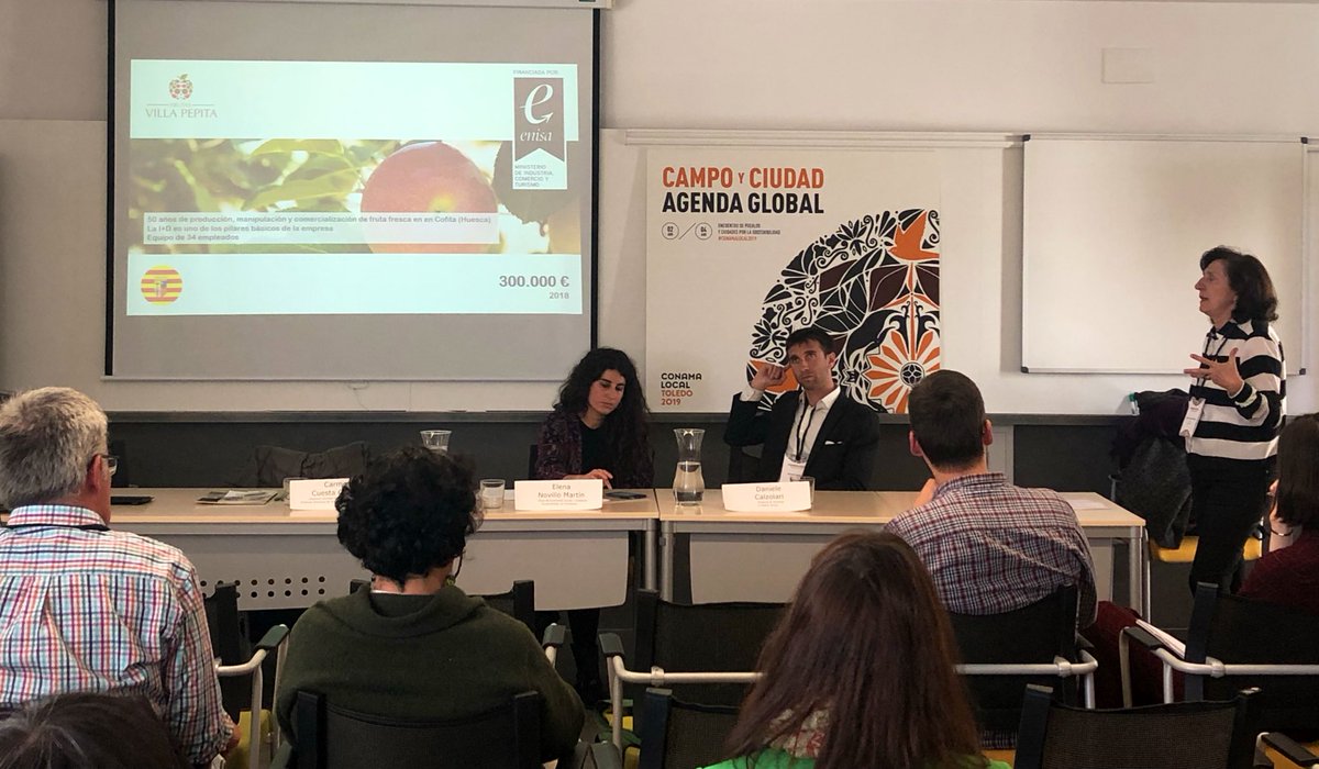 enisa's tweet photo. #ConamaLocal2019 Hablamos sobre financiación e inversión en compañía de @ccuestagarrido y @DaniCalzo  moderados por #ElenaNovillo de @EconomiaJusta y conocemos empresas acompañadas por @enisa y @LaBolsaSocial en sus proyectos de crecimiento con impacto social https://t.co/wsuE39n7N4