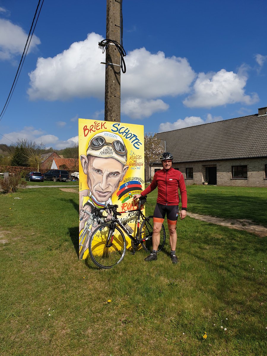 ToBaTwi's tweet photo. all time hero #e3col #briekschotte #werideflanders /T https://t.co/5208H3WaNI