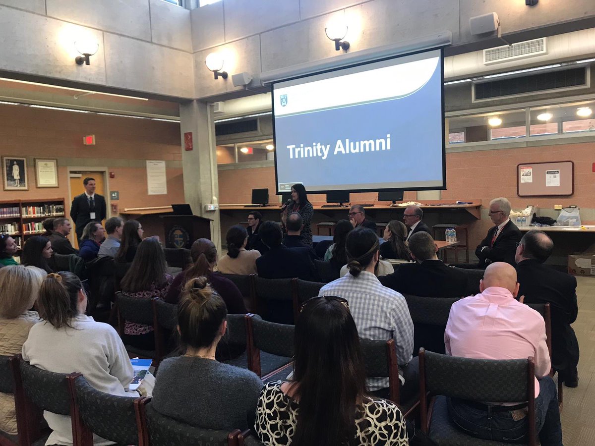 tcdglobal's tweet photo. Another stellar @tcdalumni panel inspiring the future generation here at the information session in Philadelphia #TrinityOpenDayUS https://t.co/61UKt2VOIe