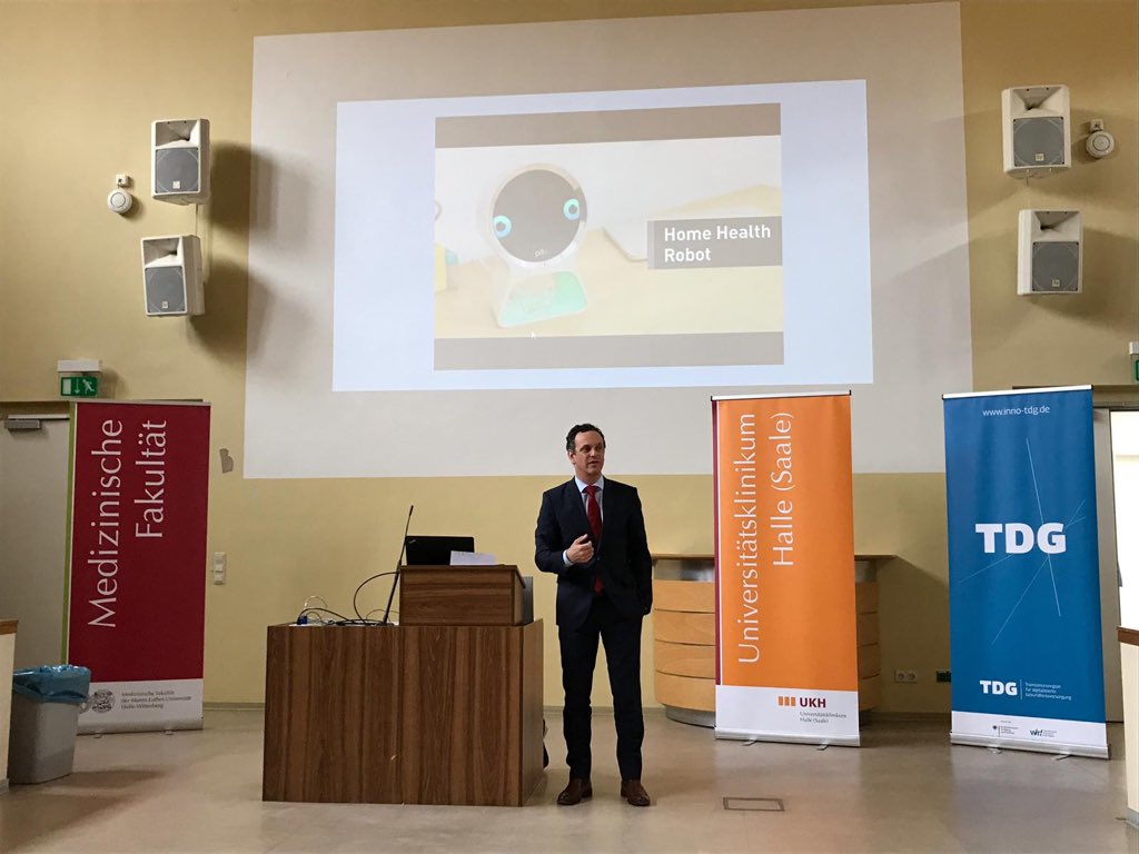 ElkeAnklam's tweet photo. Had the pleasure to present the background of #EUsci4Regio and to introduce the JRC @EU_ScienceHub @ the #innoCampHalle event hosted by @unimedhalle opened  by State Secretary Dr. Ude from @mwsachsenanhalt https://t.co/5i6BvBIME6