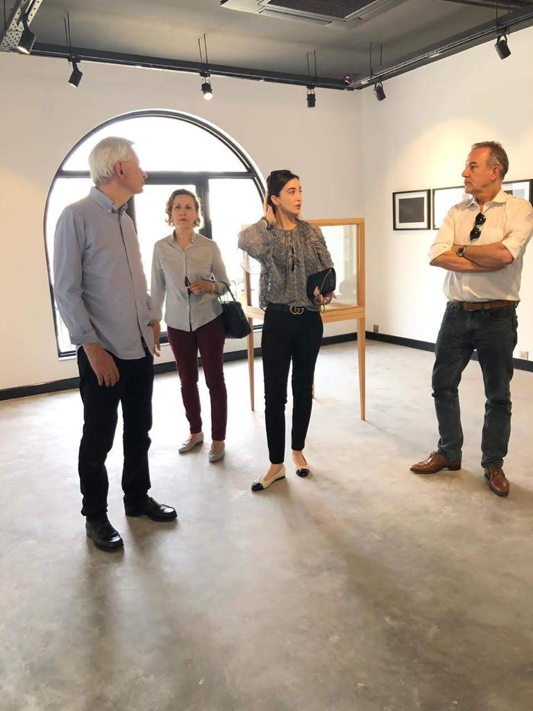 FranceinPak's tweet photo. COMO museum is a very good news for Lahories and all arts lovers, its a new museum for COntemporary and MOdern arts : COMO museum displays the artwork of famous artists, like Rashid Rana, his work was exhibited at French museum Guimet in Paris in 2010. #ComoMuseum @sehertareen https://t.co/bWk8RH8HKQ
