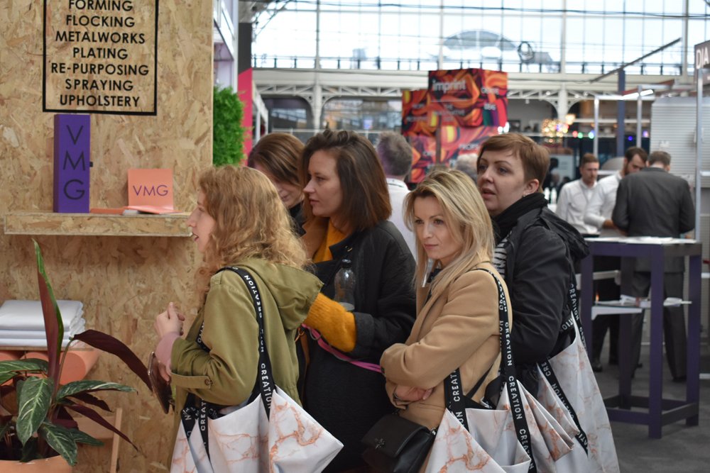 retailfocus's tweet photo. Take a look at some of the inspirational exhibitors at the 2019 @VMDisplayShow https://t.co/1p1cvuhzMk #retail #retailfocus #vmds2019 #retaildesign https://t.co/hjwrlcP0NL