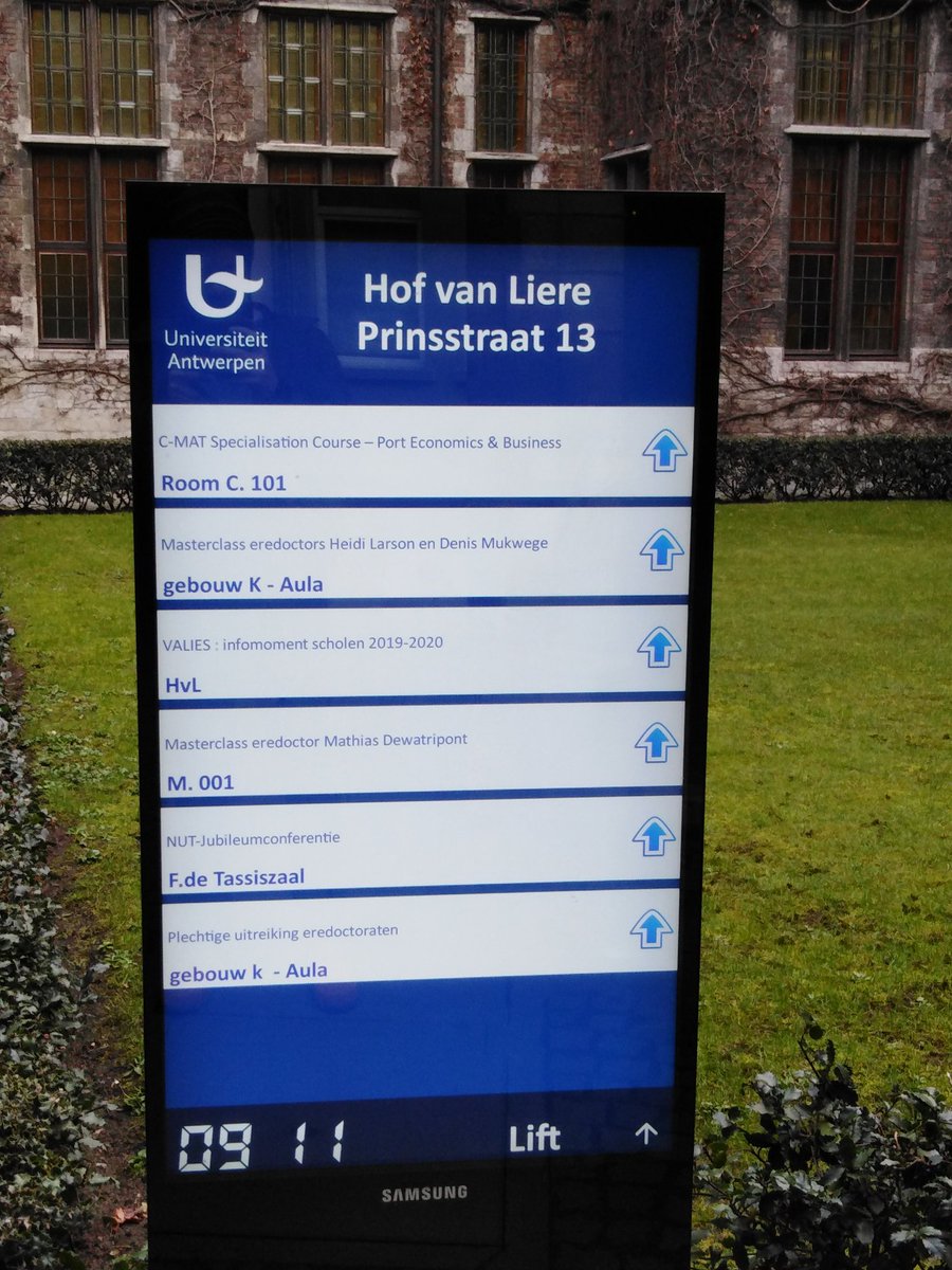 EDO_VALIES's tweet photo. Eredoctors, masterclasses, jubileumconferenties én het infomoment #VALIES. Er staat heel wat te gebeuren vandaag op de @UAntwerpen! https://t.co/cCJd5azZmf