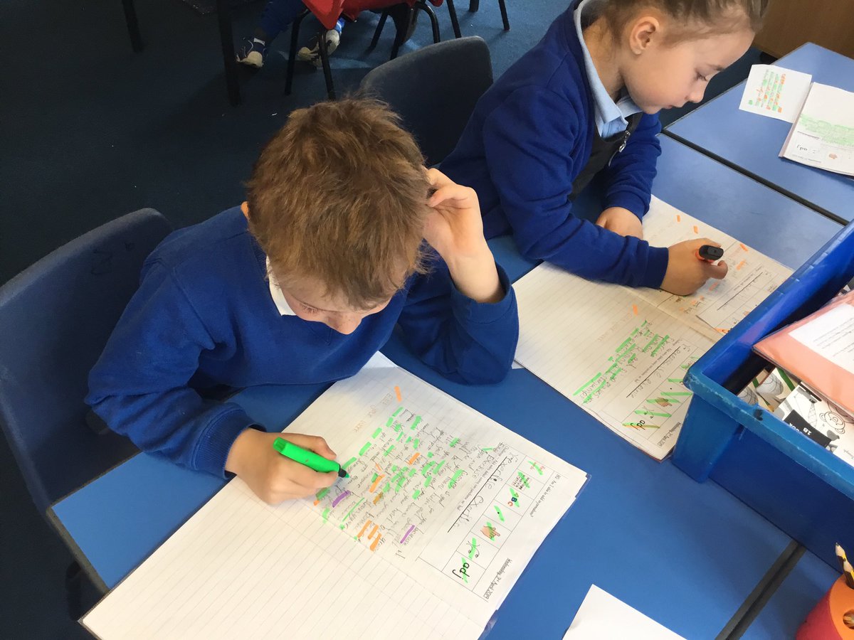 MowmacreHill's tweet photo. Year Ones are marking and editing their own work today #Teachers #Editingwriting #Findingmistakes #Writingtoolkit https://t.co/HJlFNCuPWo